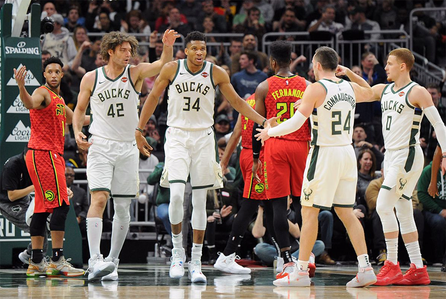 Milwaukee Bucks: Theo đuổi lịch sử hay chuẩn bị cho vòng Playoffs?