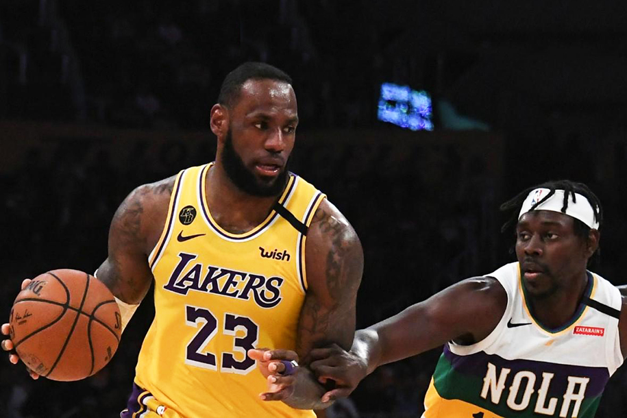 LeBron James tái phát "nhẹ" chấn thương, tạm rời xa sân bóng vài ngày