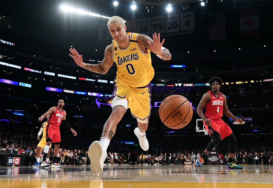 Los Angeles Lakers cẩn trọng với LeBron James: Mùa Load Management chính thức bắt đầu Los Angeles Lakers cẩn trọng với LeBron James: Mùa Load Management chính thức bắt đầu