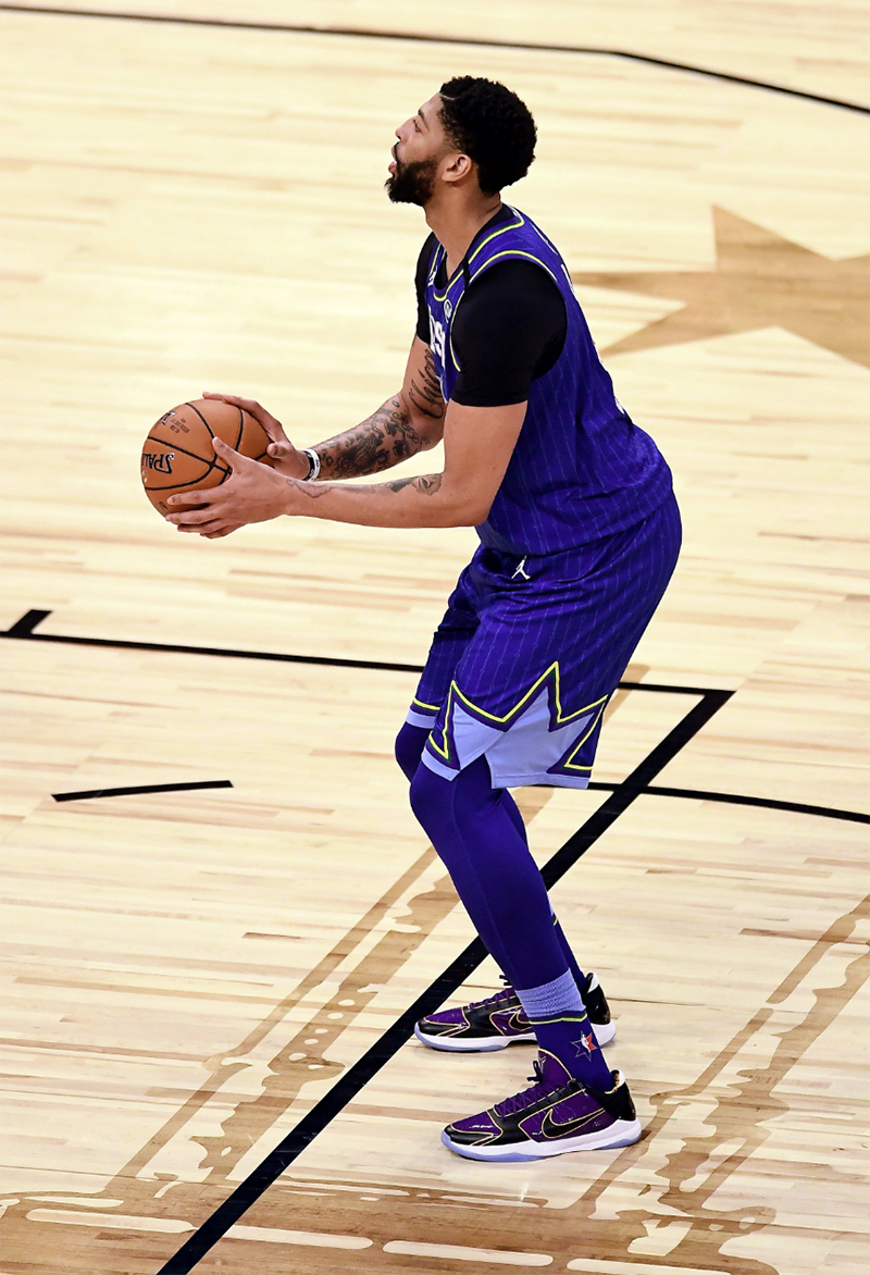 Dòng giày Nike Kobe có thể sẽ tái xuất vào cuối tháng 3 Dòng giày Nike Kobe có thể sẽ tái xuất vào cuối tháng 3