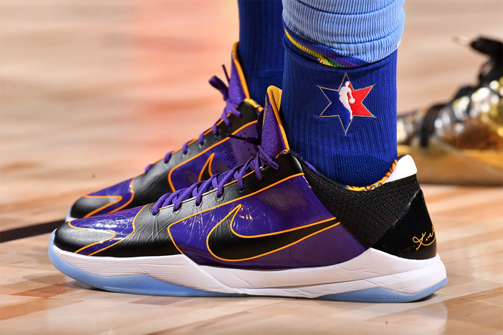 Dòng giày Nike Kobe có thể sẽ tái xuất vào cuối tháng 3 Dòng giày Nike Kobe có thể sẽ tái xuất vào cuối tháng 3