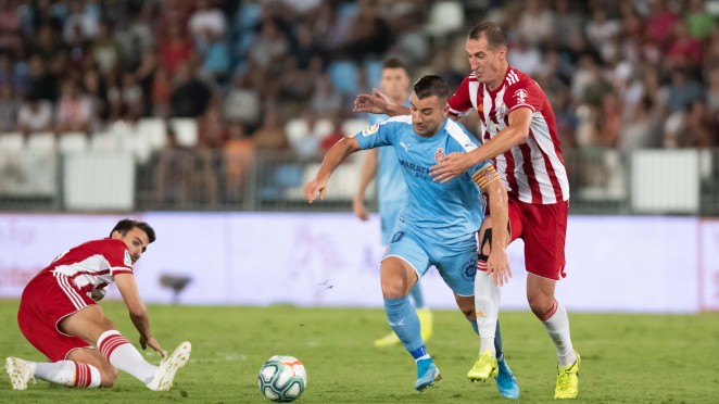 Soi kèo CD Mirandes vs Girona 18h00 ngày 01/03 (Hạng 2 Tây Ban Nha)