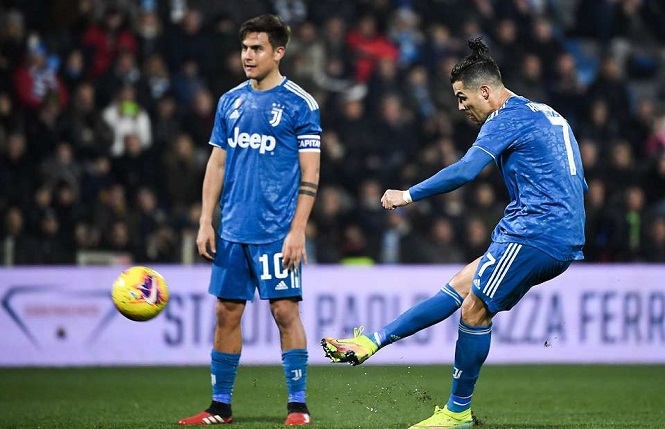 Ronaldo và Dybala được phát hiện chê hàng tiền vệ Juventus
