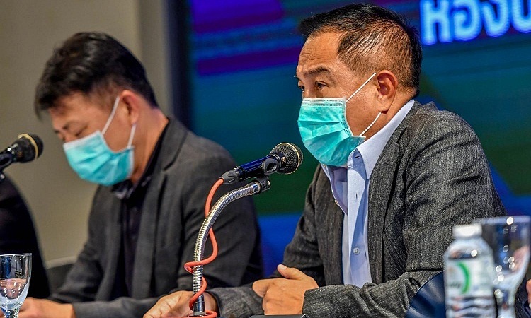 Các CLB phản đối thi đấu không khán giả, Thái Lan buộc hoãn giải VĐQG