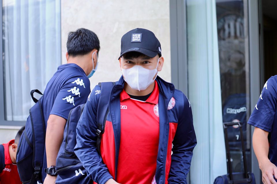 Công Phượng cùng đồng đội tập luyện trở lại sau giãn cách xã hội Công Phượng cùng đồng đội tập luyện trở lại sau giãn cách xã hội
