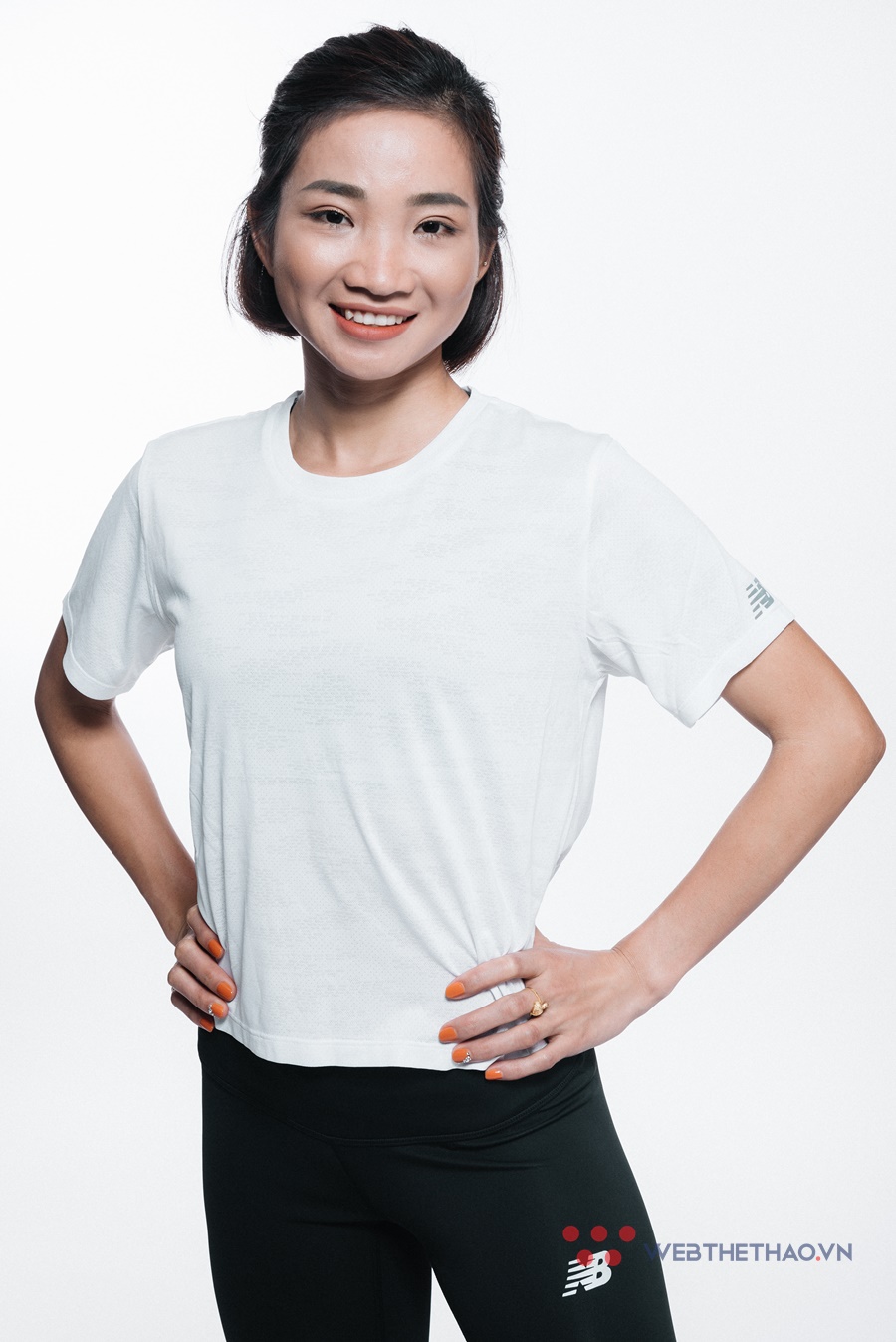 Gương mặt trẻ Việt Nam tiêu biểu Nguyễn Thị Oanh khoe cơ bụng “vạn người mơ ước” Gương mặt trẻ Việt Nam tiêu biểu Nguyễn Thị Oanh khoe cơ bụng “vạn người mơ ước”