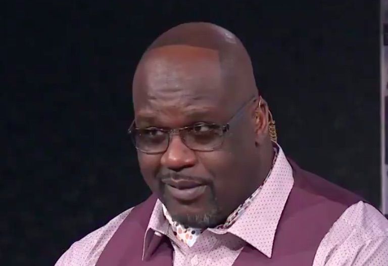 Thua độ Dwayne Wade, Shaquille O'Neal phải ... mọc tóc