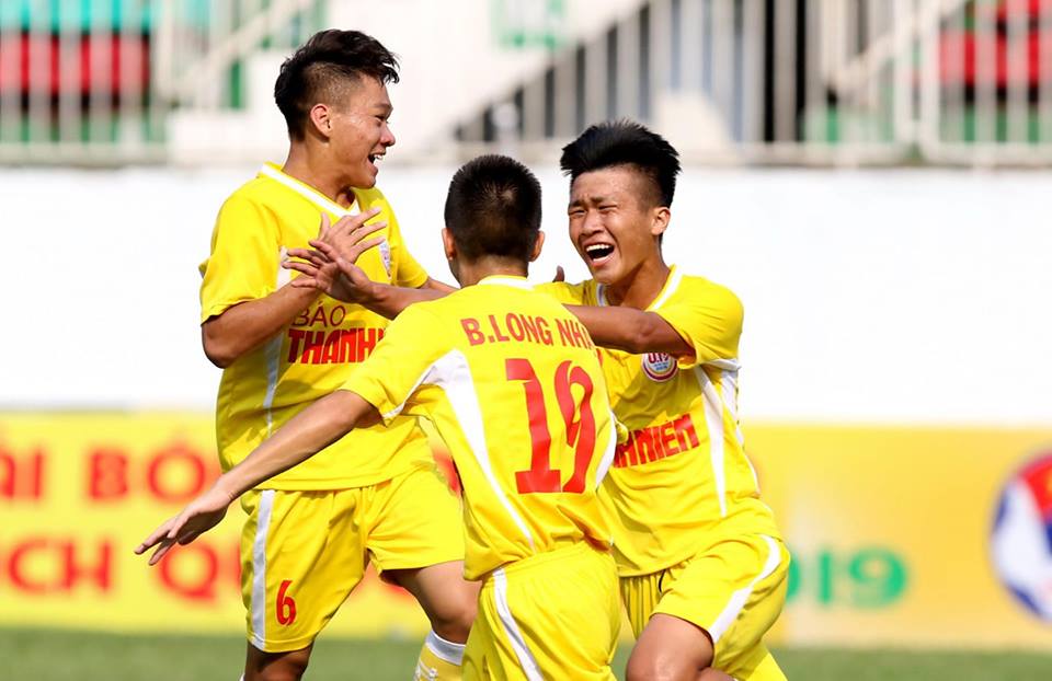 Trực tiếp U19 Hà Nội vs U19 Nam Định: 3 điểm trong tầm tay
