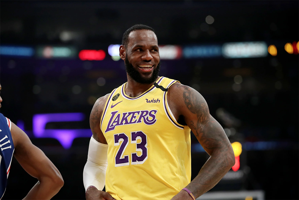 Đây là cách sắp xếp đội hình mới của Los Angeles Lakers sau khi thêm Dion Waiters?