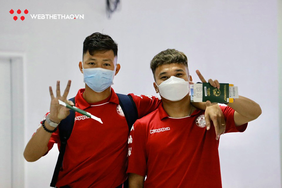 Công Phượng cùng đồng đội đến Lào chuẩn bị lượt trận thứ 3 tại AFC Cup