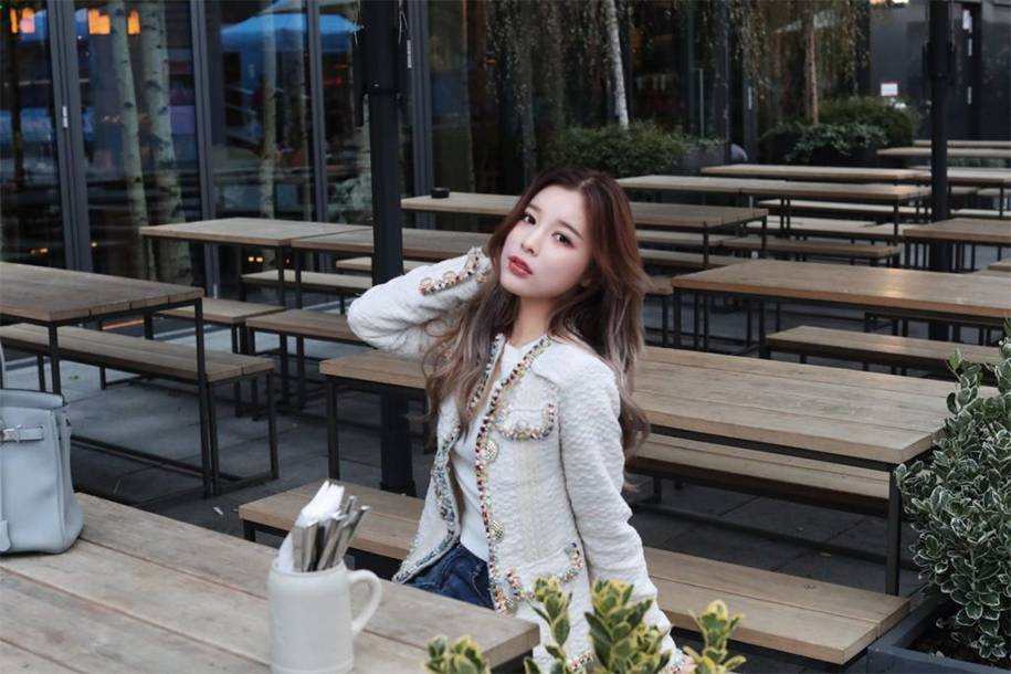 Những hot girl LMHT nổi tiếng vừa xinh đẹp vừa tài năng