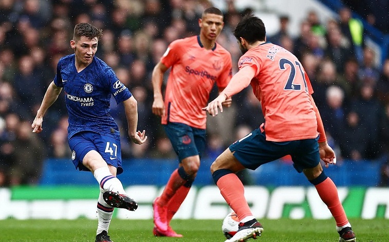 CĐV Chelsea phấn khích so sánh sao trẻ 18 tuổi với Initesta