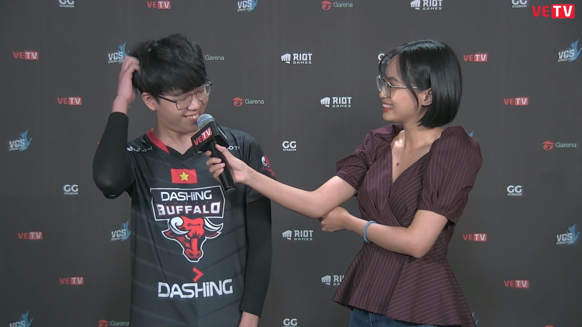 Hinn: Team đầu tiên em nghĩ đến khi rời FL là Dashing Buffalo