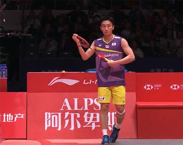 Giải cầu lông Toàn Anh: Lin Dan - lạc đà gầy còn hơn ngựa!
