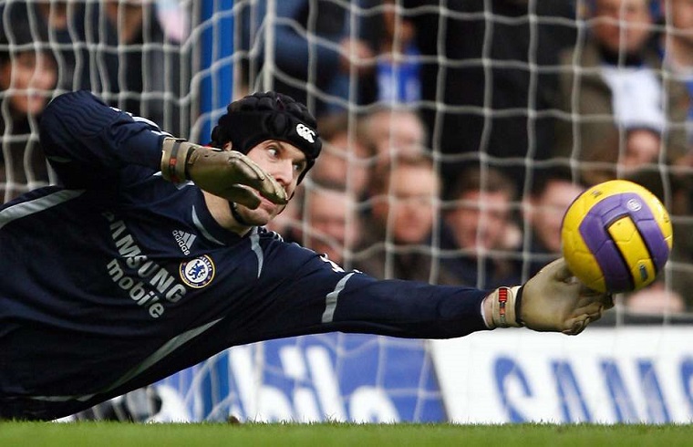 Thủ môn MU và Chelsea có tỷ lệ cứu thua vô đối ở Ngoại hạng Anh