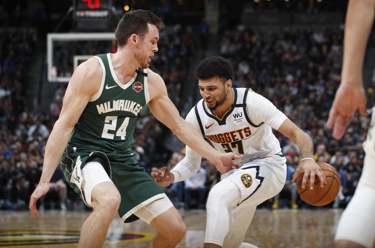 Kết quả NBA ngày 10/3: Milwaukee Bucks tiếp tục nhận thêm thất bại