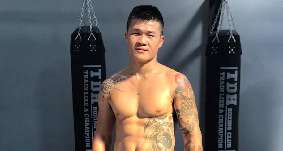Trương Đình Hoàng chúc mừng Nguyễn Văn Đương sau tấm vé Olympic lịch sử cho Boxing Việt Nam