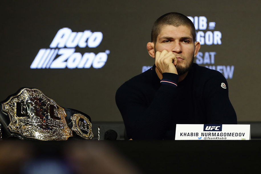 Khabib nói không với trashtalk ở “trận đấu trong mơ” cùng Tony Ferguson