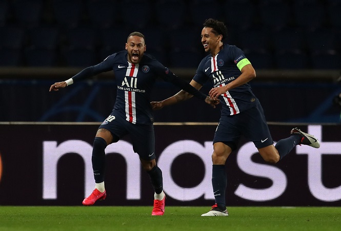 Neymar bắt chước cách ăn mừng của Haaland khi PSG vào tứ kết Cúp C1