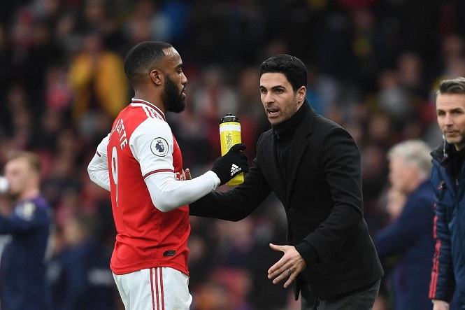 Arsenal và bóng đá Anh choáng váng khi HLV Arteta dương tính COVID-19