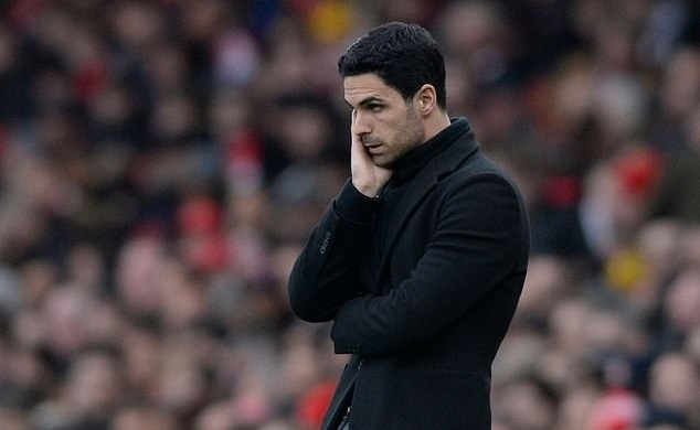 Arsenal và bóng đá Anh choáng váng khi HLV Arteta dương tính COVID-19
