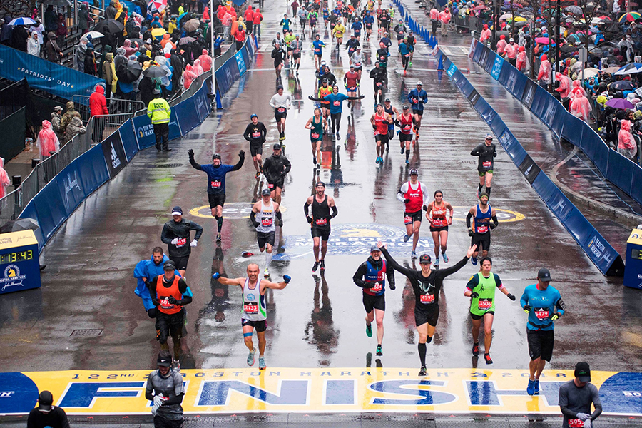 Virus corona thay đổi lịch sử 124 năm của Boston Marathon Virus corona thay đổi lịch sử 124 năm của Boston Marathon