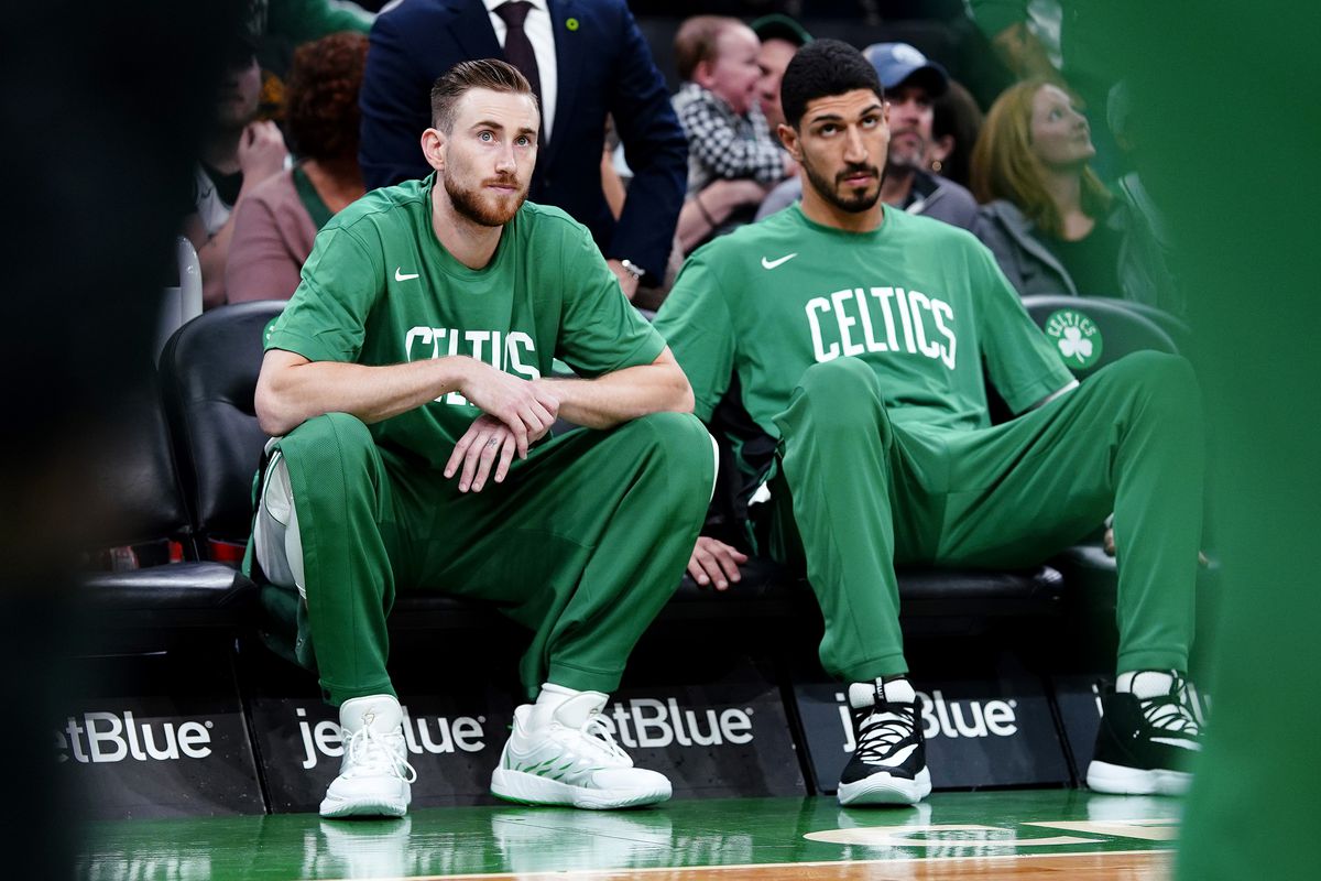 Quá sợ hãi COVID-19, sao Boston Celtics rửa tay 57 lần một ngày