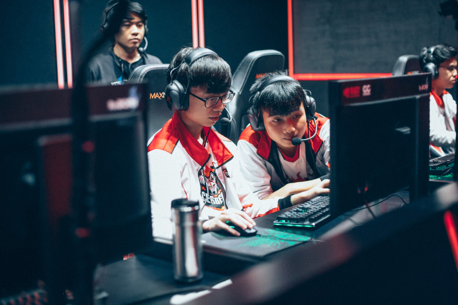 RonOP đặt mục tiêu vào Top 4 VCS cho Cerberus Esport