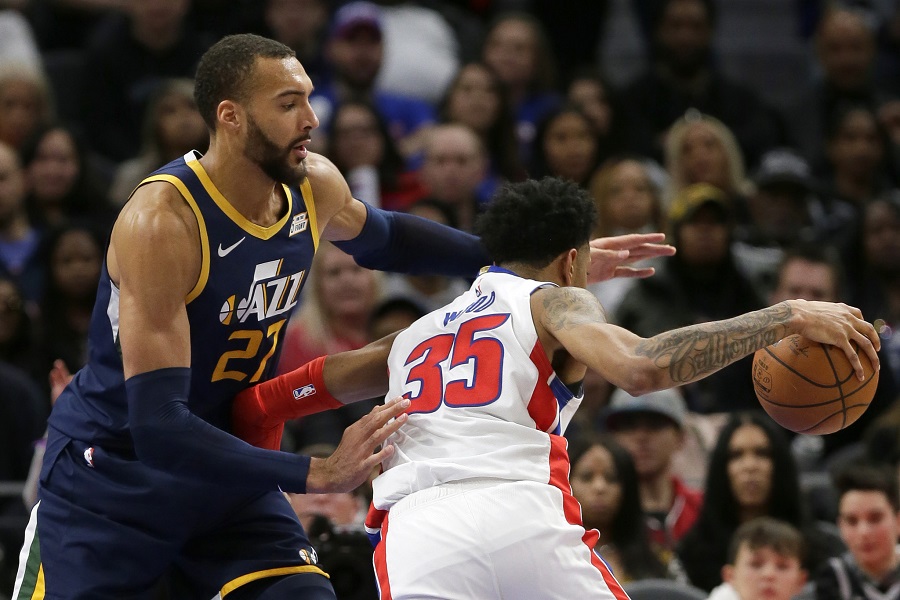 NÓNG: Xuất hiện cầu thủ NBA thứ 3 nhiễm virus COVID-19