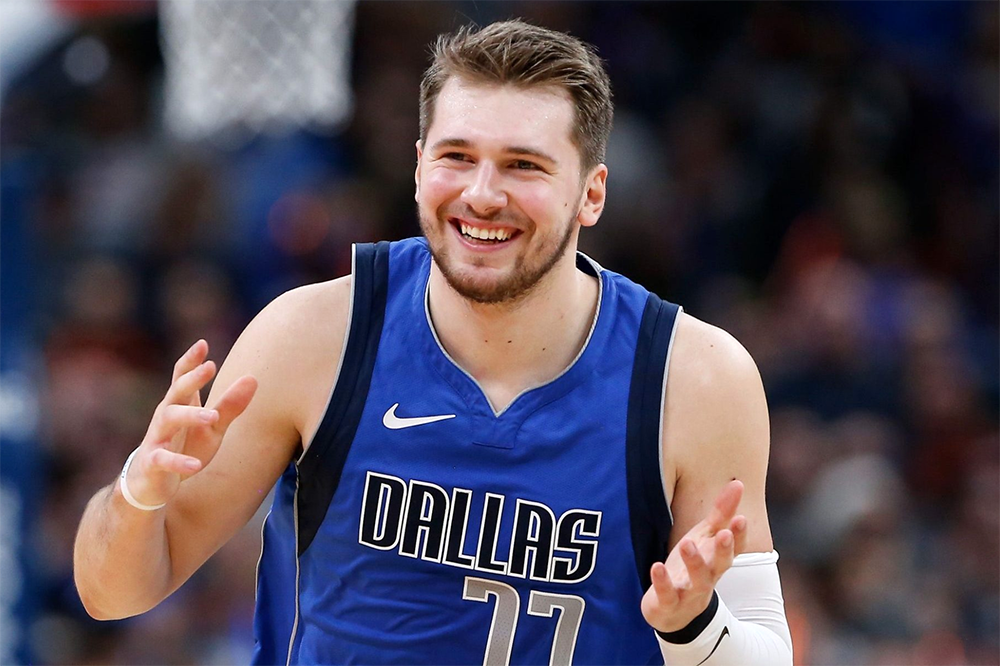 Chán nản mùa dịch COVID-19, dàn cầu thủ NBA thi nhau... luyện game