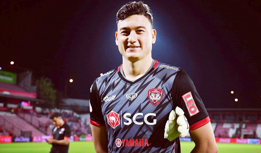 Văn Lâm phá sâu kỷ lục chuyển nhượng nếu rời Muang Thong United