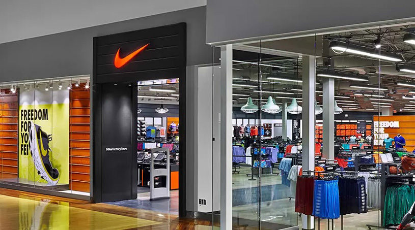 Mua giày đá bóng Nike và Adidas chính hãng tại Hà Nội ở đâu? Mua giày đá bóng Nike và Adidas chính hãng tại Hà Nội ở đâu?