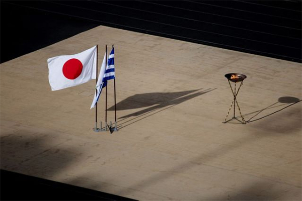 Hy Lạp sẽ trao đuốc Olympic cho Nhật giữa sân Athens vắng tanh
