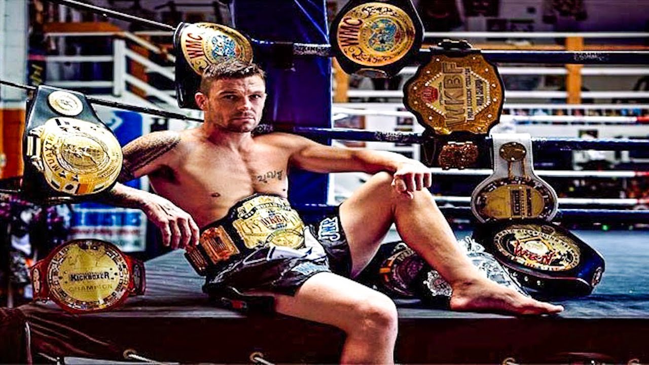 Tượng đài Muay Thái John Wayne Parr gia nhập ONE Championship