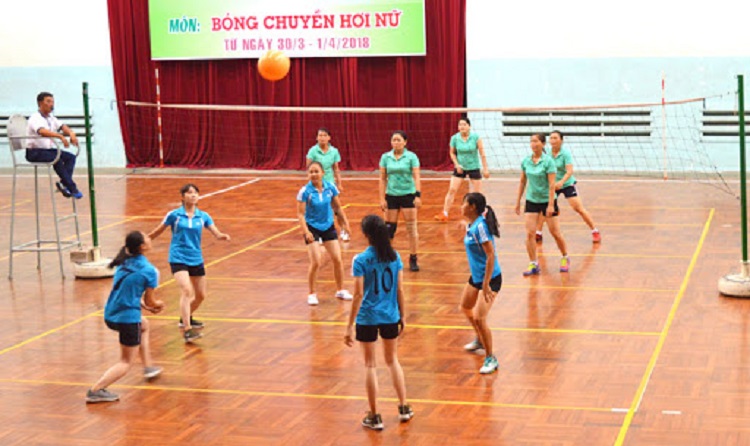 Chiều cao lưới bóng chuyền hơi nữ tiêu chuẩn mới nhất