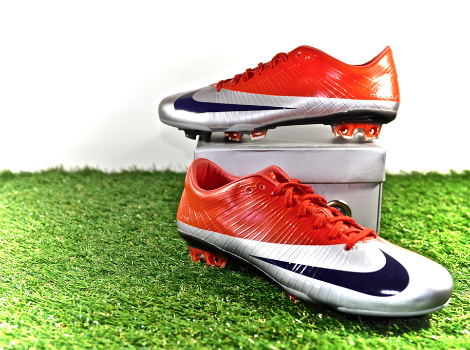 Nike Mercurial Superfly và câu chuyện tai tiếng đằng sau phối màu cực phẩm "Max Orange"