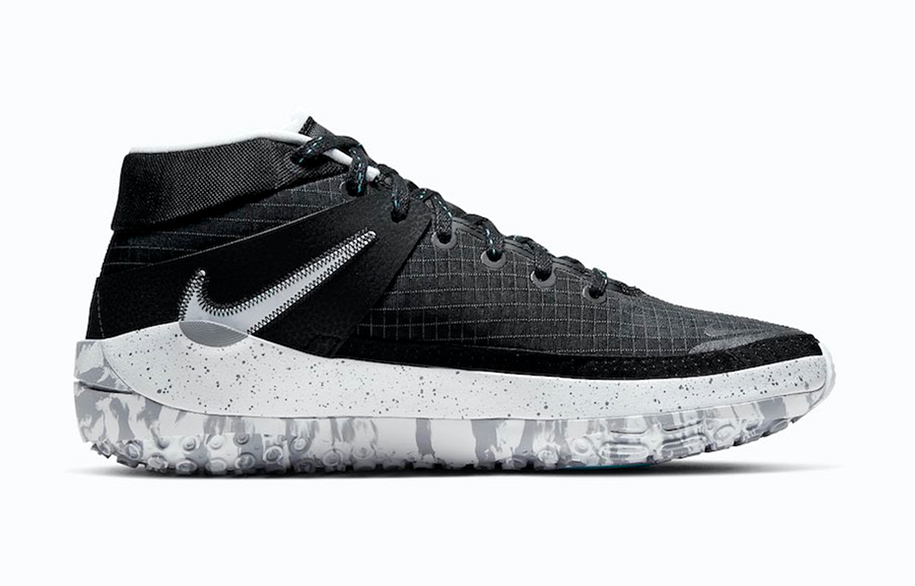 Hé lộ hình ảnh chính thức của Nike KD 13, mẫu giày signature tiếp theo của Kevin Durant Hé lộ hình ảnh chính thức của Nike KD 13, mẫu giày signature tiếp theo của Kevin Durant