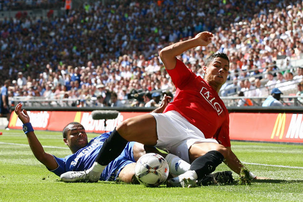 Ronaldo ngán hậu vệ nào nhất từng đối mặt trong sự nghiệp?