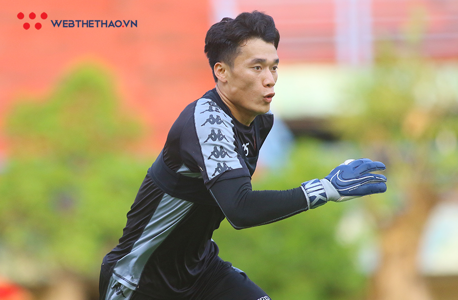 Bùi Tiến Dũng: Ánh hào quang U23 châu Á và nỗ lực không bị lãng quên