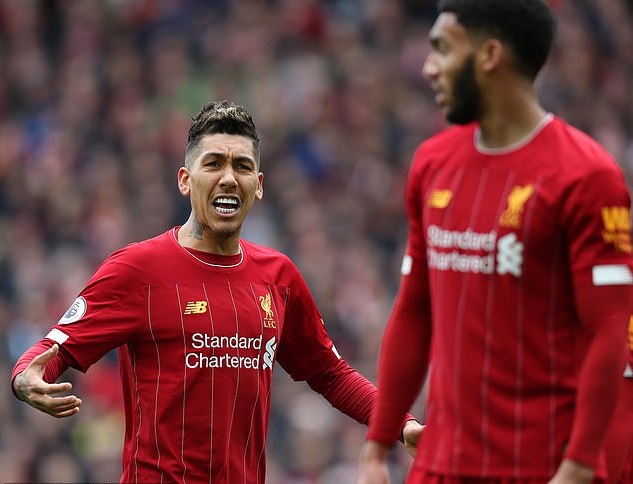 Các ngôi sao Liverpool phải nhờ đến nhà tâm lý để giảm bớt lo lắng
