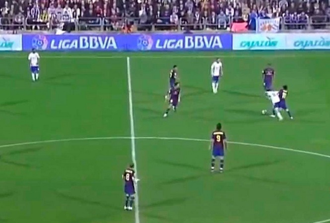 Tròn 10 năm Messi lập kiệt tác ghi bàn cho Barca ở La Liga Tròn 10 năm Messi lập kiệt tác ghi bàn cho Barca ở La Liga
