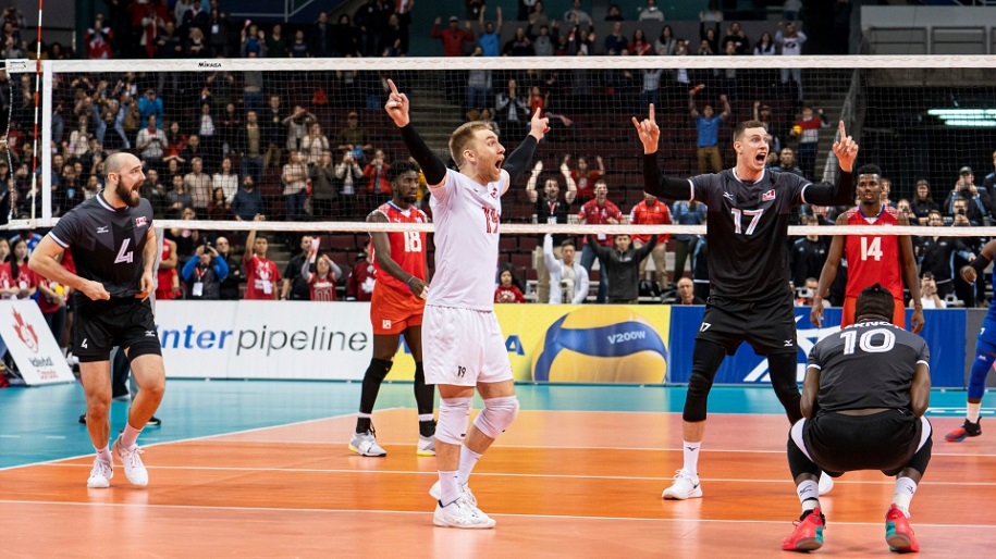 Bóng chuyền Canada là đội đầu tiên vắng mặt tại Olympic Tokyo 2020