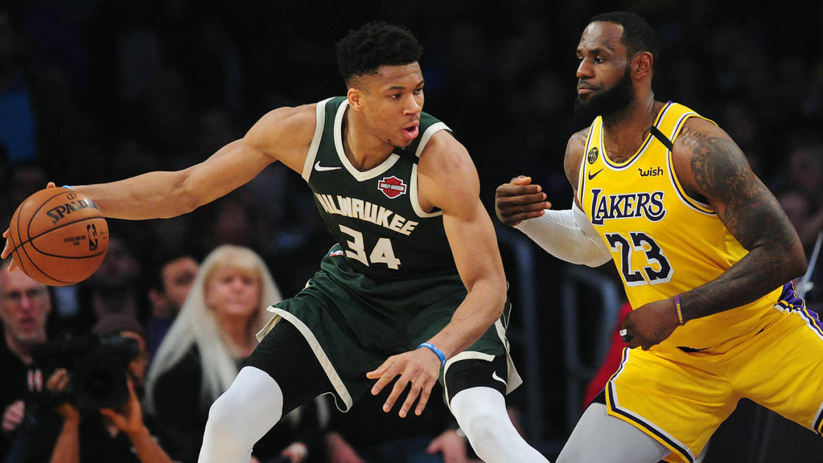 Antetokounmpo cho LeBron James hít khói trong cuộc đua MVP