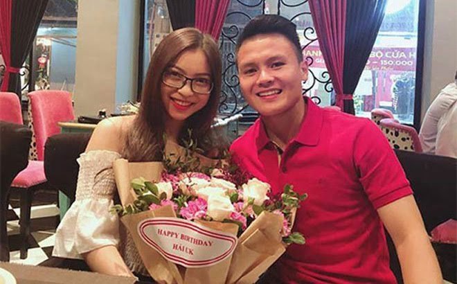 Sau 3 tuần “gương vỡ lại lành”, người yêu Quang Hải lại úp mở chuyện chia tay