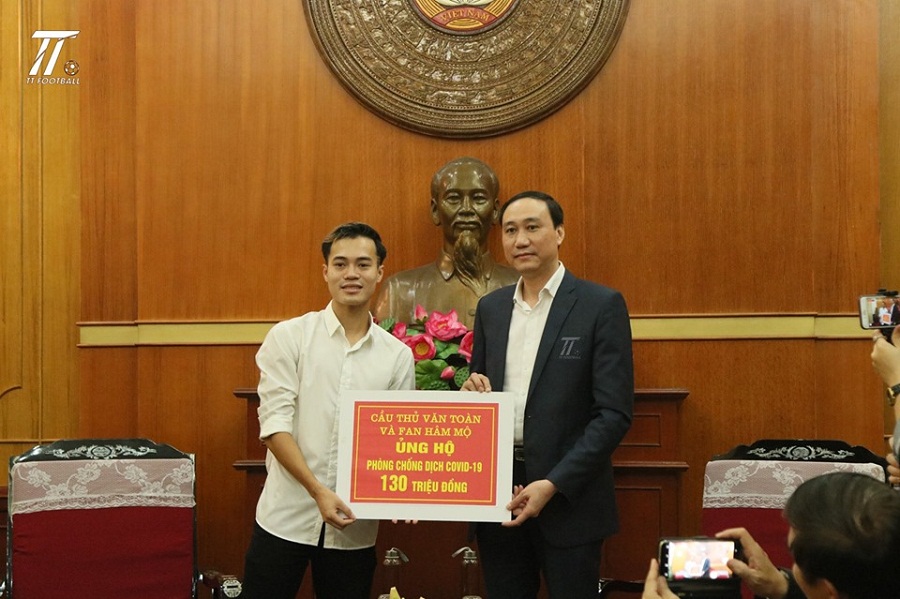 Văn Toàn: Giữa mùa dịch COVID-19, tôi cần có trách nhiệm với đất nước