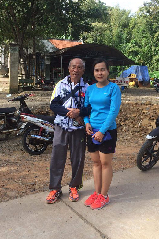 Tượng đài điền kinh Bùi Lương chia tay đội Bình Phước sau 8 năm gắn bó Tượng đài điền kinh Bùi Lương chia tay đội Bình Phước sau 8 năm gắn bó