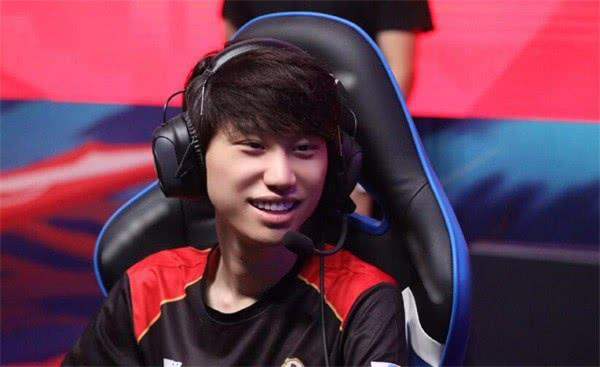 Kêt quả LPL Mùa Xuân 2020 hôm nay 27/3: Betty giúp RNG thoát chuỗi thua