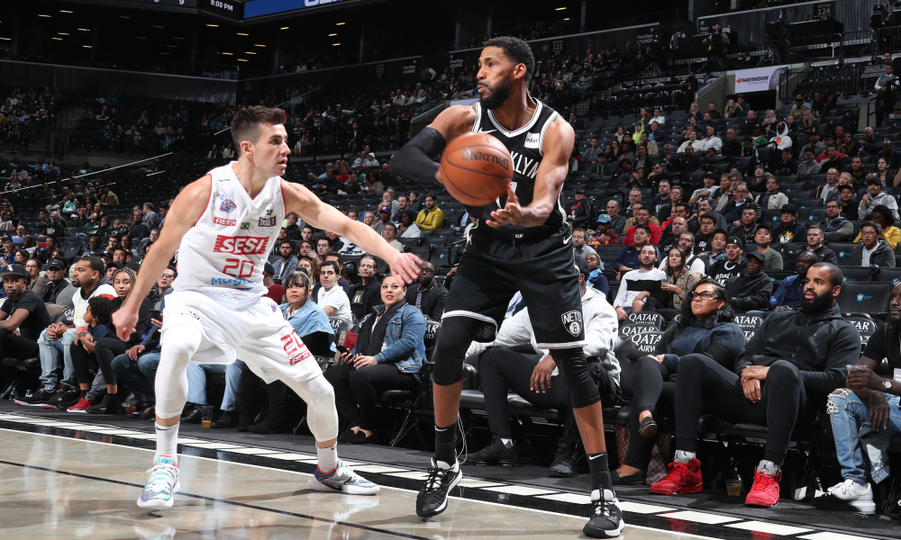 Nghỉ dài vì COVID-19, cầu thủ Brooklyn Nets ... ôn thi Đại học