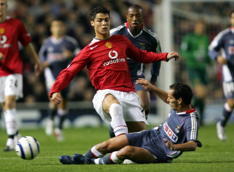 Messi và Ronaldo 20 tuổi vẫn thua thần đồng nước Anh Messi và Ronaldo 20 tuổi vẫn thua thần đồng nước Anh