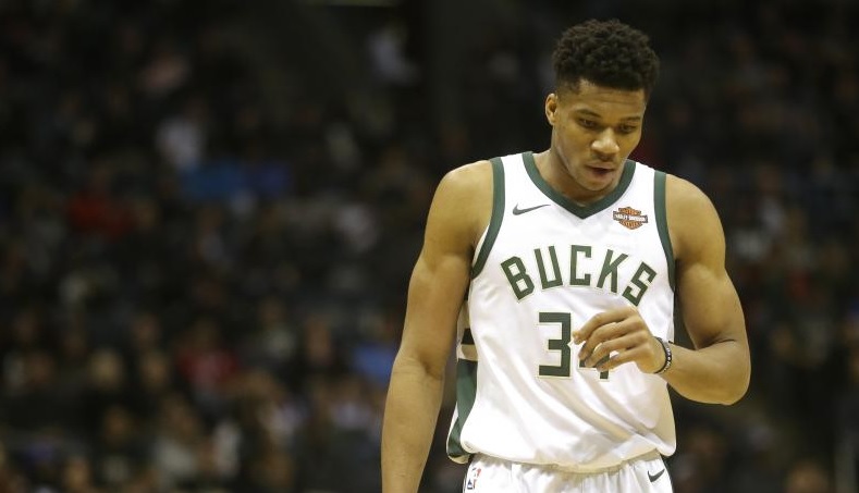 Ai khiến Giannis Antetokounmpo cảm thấy khó kèm nhất NBA?